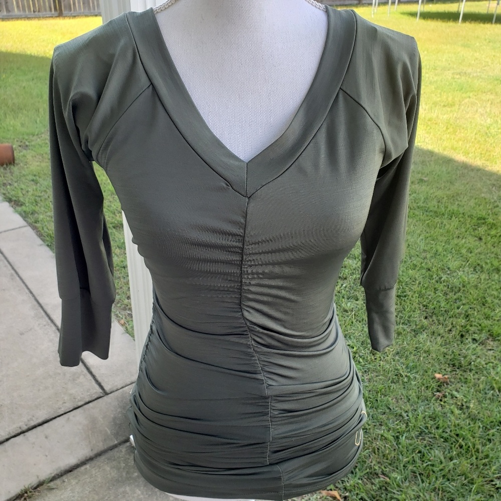 BABY PHAT Ruched V-neck 3/4 sleeve top, sz S